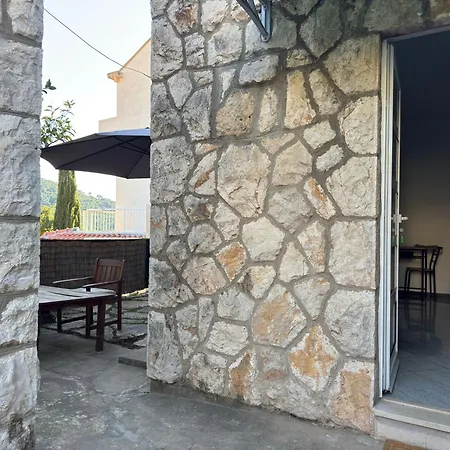 Cosy Close To Lapad Promenade And * דוברובניק