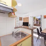 Daire Cosy Near Lapad Bay