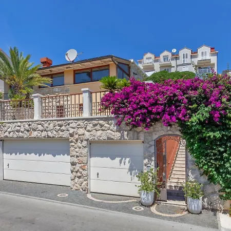 Apartment Cosy Close To Lapad Promenade And *