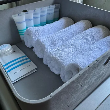 アパート Cosy Close To Lapad Promenade And ドゥブロブニク