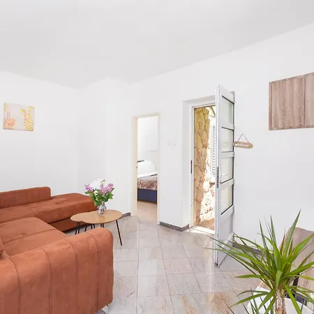 Cosy Near Lapad Bay Appartement *
