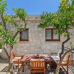 Cosy Near Lapad Bay Apartment