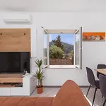 Apartment Cosy Near Lapad Bay