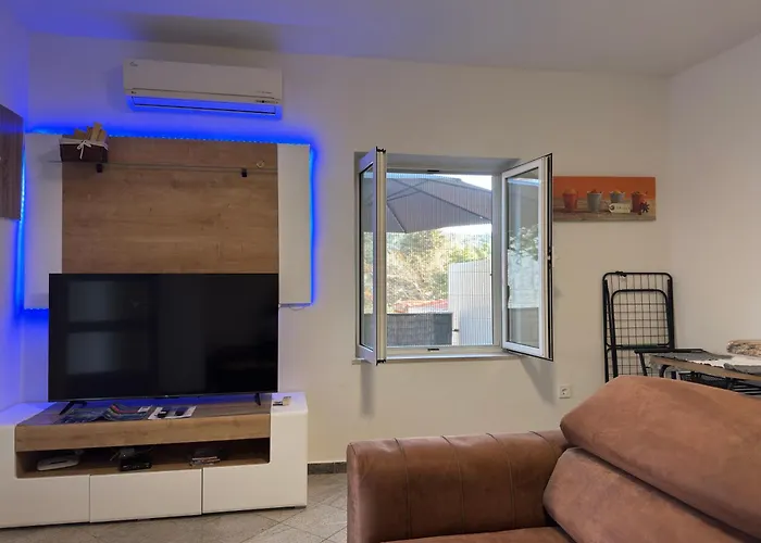 Modern Near Lapad Bay Appartement